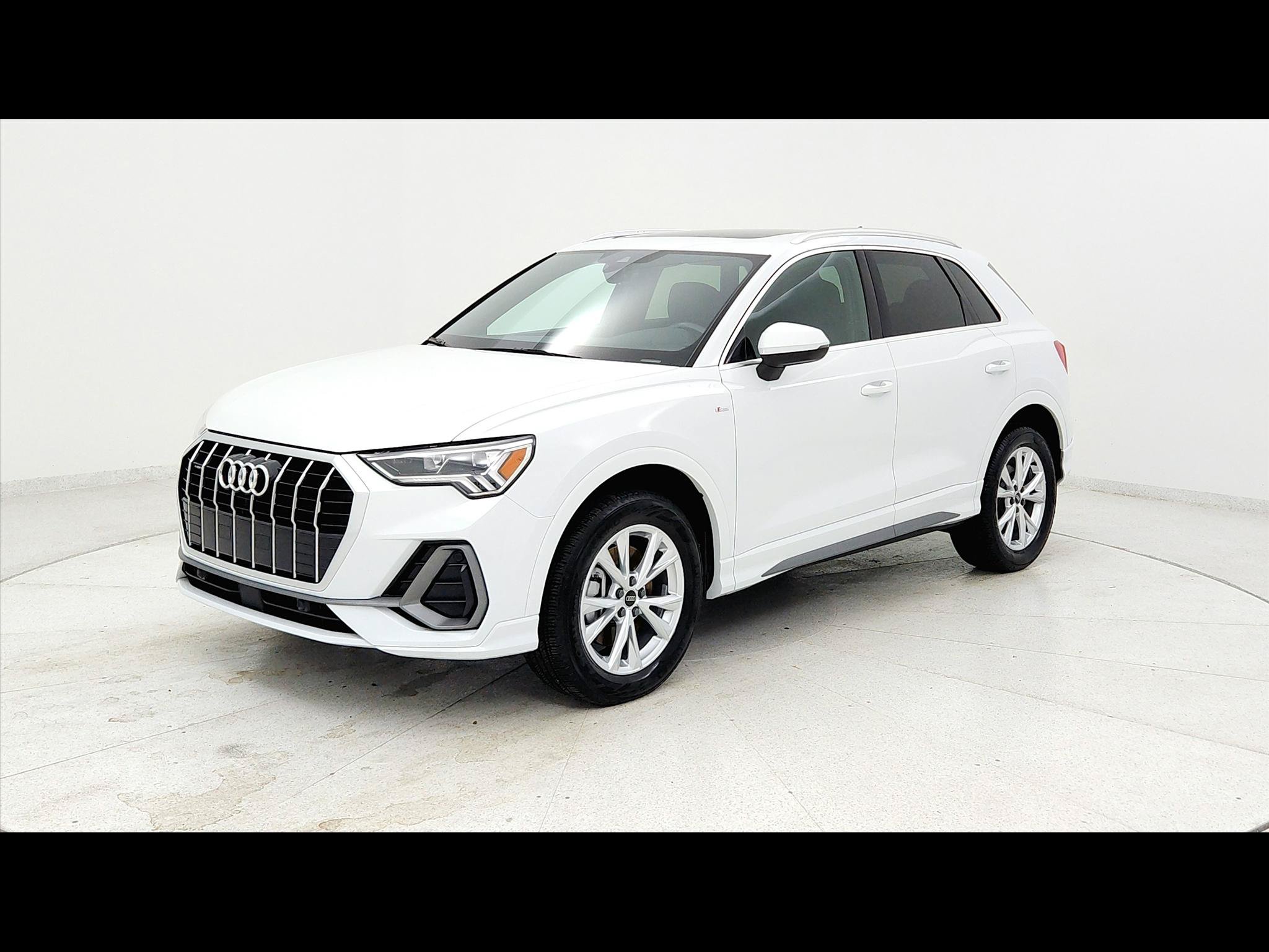 Used 2025 Audi Q3 2.0T Premium AWD/4WD image 1