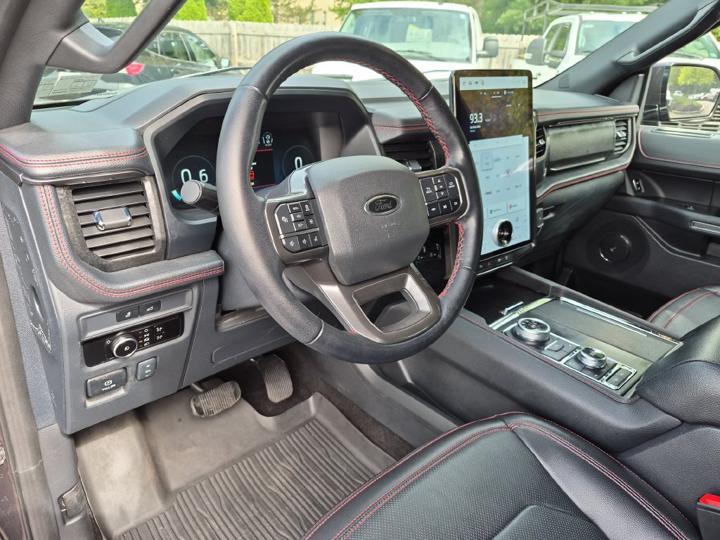 Certified 2023 Ford Expedition Max Limited AWD/4WD image 18
