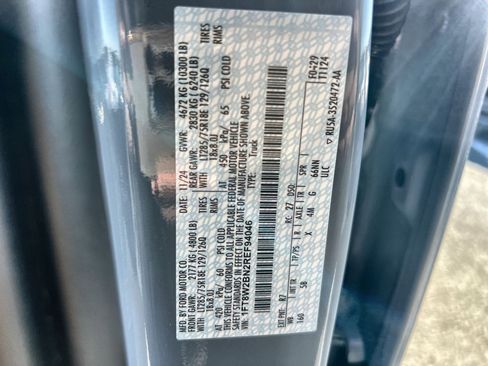 Used 2024 Ford F250 Lariat w/ Tremor Off-Road Package image 28