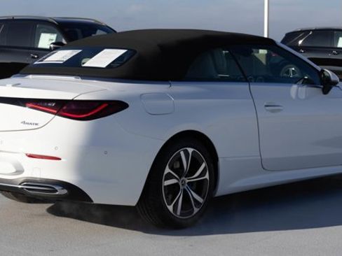 Certified 2026 Mercedes-Benz CLE 300 4MATIC Cabriolet image 5