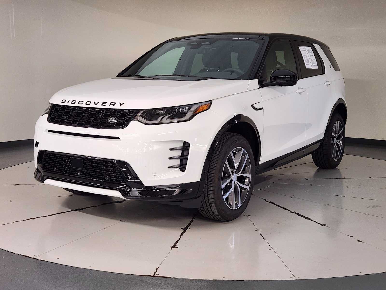 Used 2026 Land Rover Discovery Sport Landmark AWD/4WD image 1