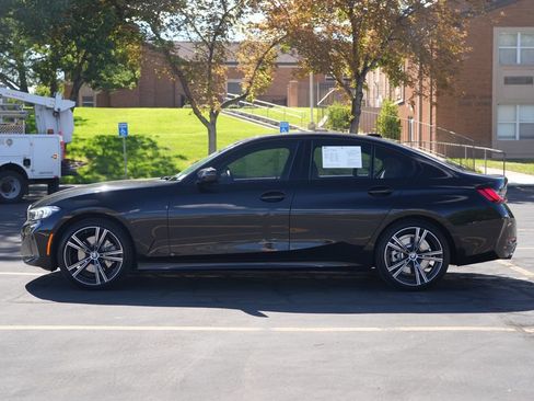 Used 2023 BMW 330i Sedan w/ Premium Package RWD image 2