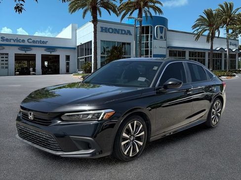 Used 2023 Honda Civic EX image 4