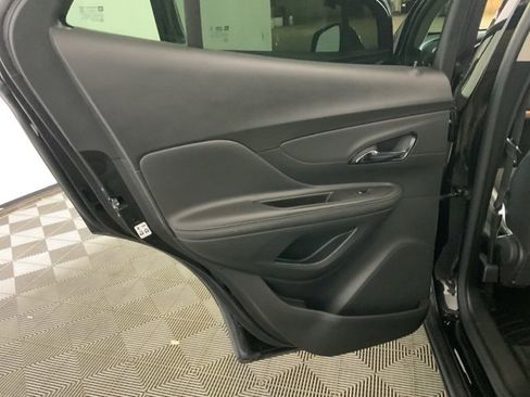 Used 2022 Buick Encore Preferred image 30