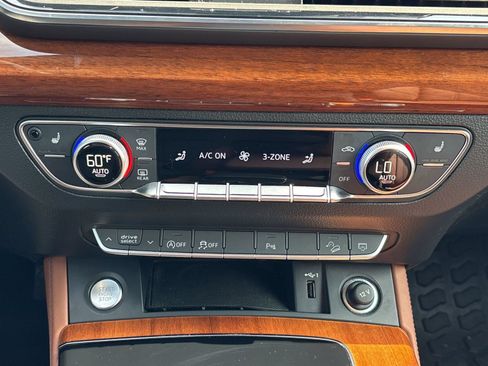 Certified 2023 Audi Q5 2.0T Premium Plus w/ Premium Plus Package AWD/4WD image 19