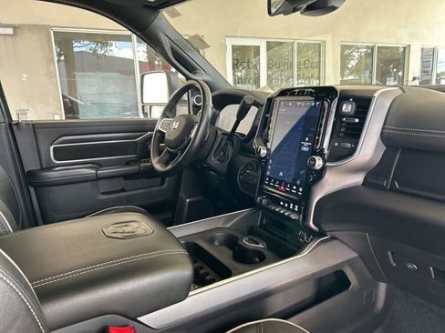 Used 2024 RAM 2500 Laramie w/ Night Edition image 24