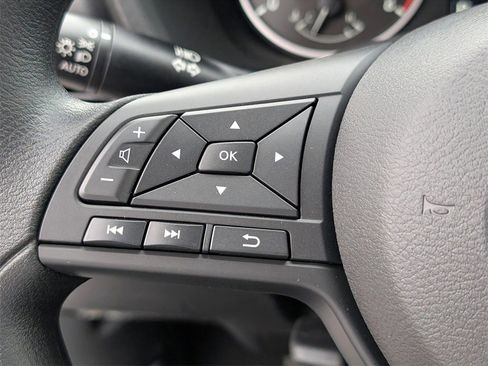 New 2025 Nissan Sentra S image 17