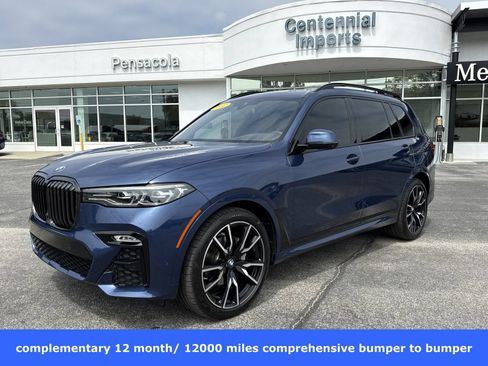Used 2022 BMW X7 xDrive40i w/ M Sport Package AWD/4WD image 1