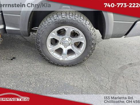 Used 2013 RAM 1500 Laramie w/ Convenience Group AWD/4WD image 25