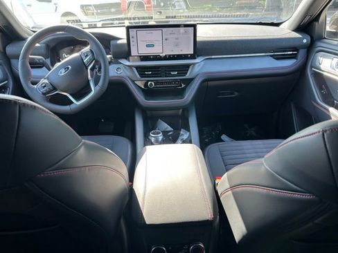 New 2026 Ford Explorer ST-Line w/ ST-Line Street Pack RWD image 12