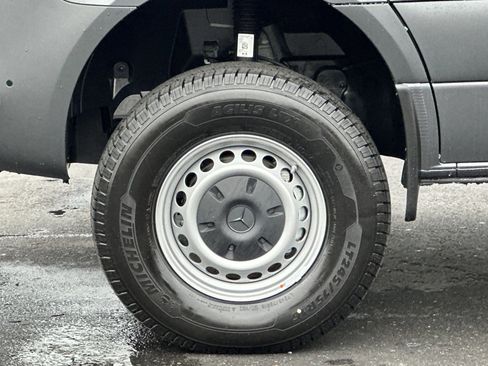 New 2026 Mercedes-Benz Sprinter 2500 image 25