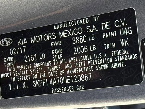 Used 2017 Kia Forte S image 13