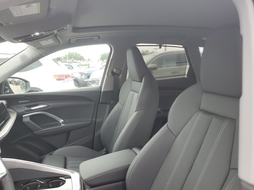 New 2026 Audi Q5 Premium Plus AWD/4WD image 22
