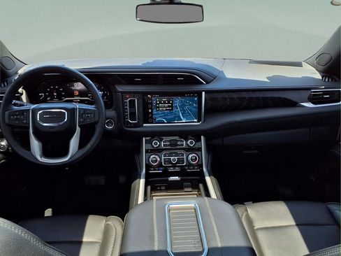 Certified 2024 GMC Yukon Denali AWD/4WD image 20