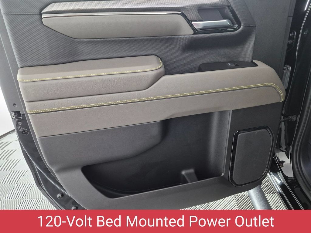 Used 2023 Chevrolet Silverado 1500 ZR2 w/ Technology Package AWD/4WD image 31