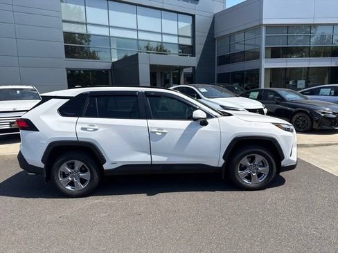 Used 2025 Toyota RAV4 XLE w/ Convenience Package AWD/4WD image 2