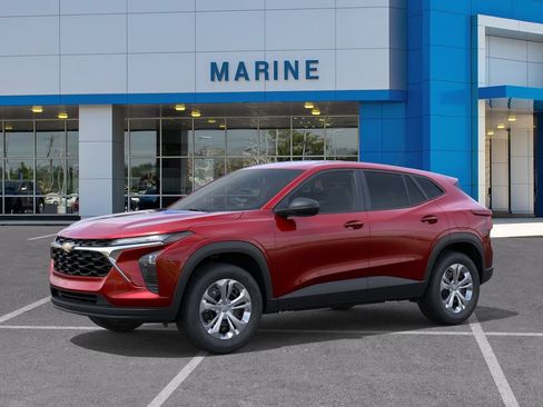 New 2026 Chevrolet Trax LS FWD image 2