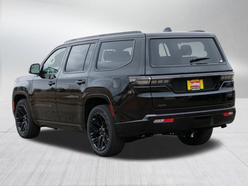 New 2026 Jeep Grand Wagoneer Limited AWD/4WD image 3