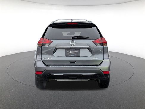 Used 2020 Nissan Rogue S w/ Special Edition Package image 6