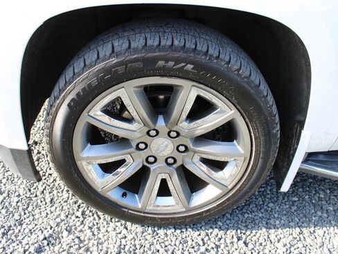 Used 2016 Chevrolet Tahoe LTZ AWD/4WD image 28