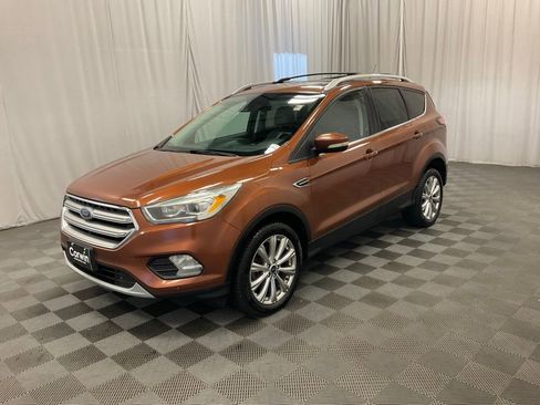 Used 2017 Ford Escape Titanium w/ Canadian Touring Package AWD/4WD image 10