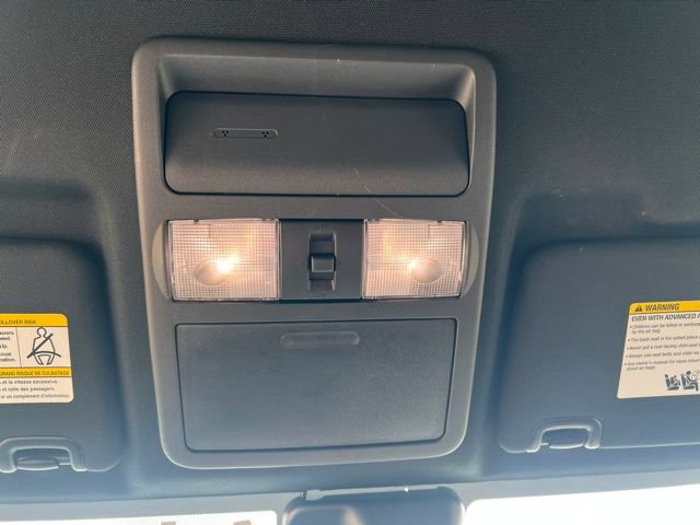 Used 2025 Nissan Frontier PRO-4X AWD/4WD image 20