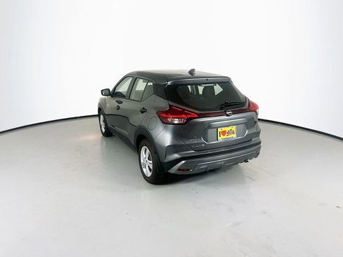 Certified 2025 Nissan Kicks Play S image 7