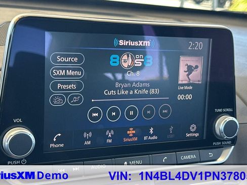 Used 2023 Nissan Altima 2.5 SV FWD image 27