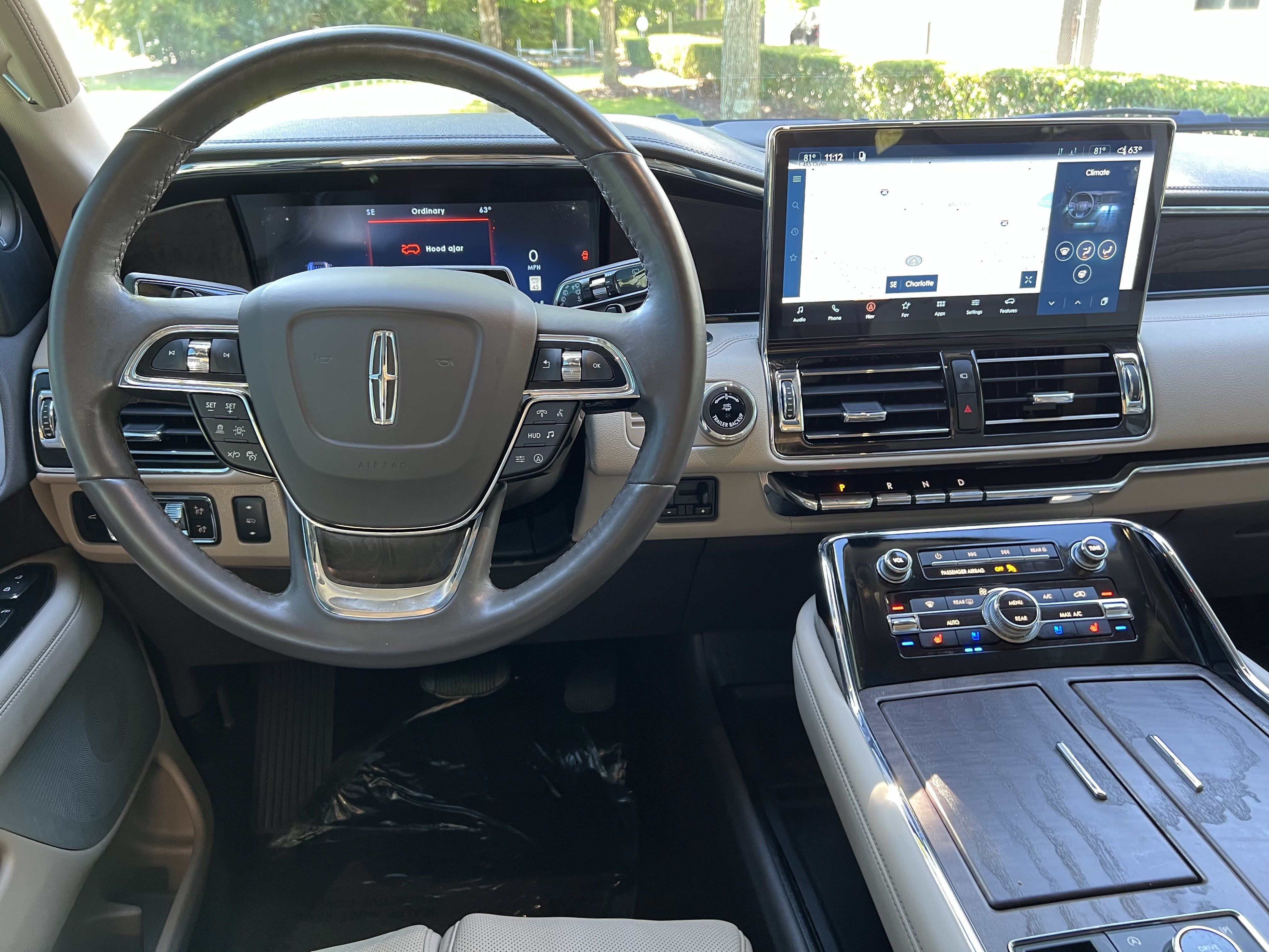 Used 2024 Lincoln Navigator L Reserve AWD/4WD image 30