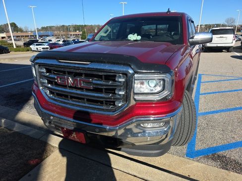 Used 2018 GMC Sierra 1500 SLT w/ SLT Premium Package image 5