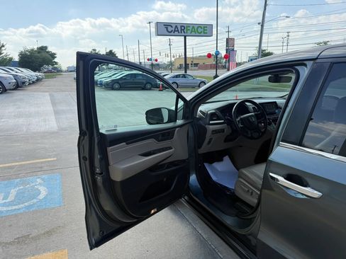 Used 2020 Honda Odyssey EX-L image 19