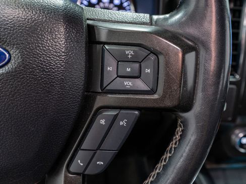 Used 2020 Ford Expedition Limited RWD image 24