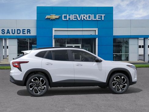 New 2026 Chevrolet Trax RS w/ Driver Confidence Package image 5