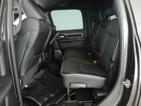 Used 2025 RAM 2500 Laramie image 10