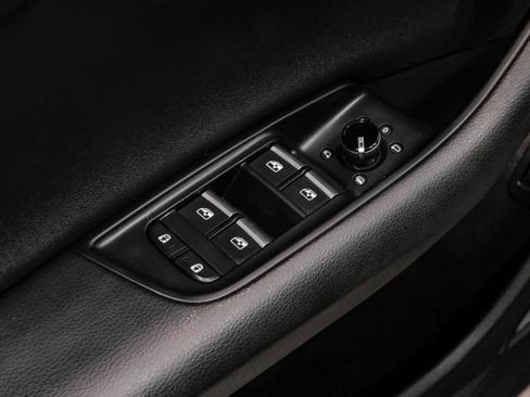 Used 2019 Audi Q8 Prestige w/ Year 1 Package AWD/4WD image 44