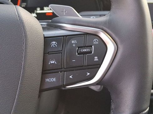 Used 2025 Lexus RX 350 Premium image 23