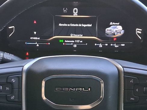 Used 2023 GMC Yukon Denali RWD image 14