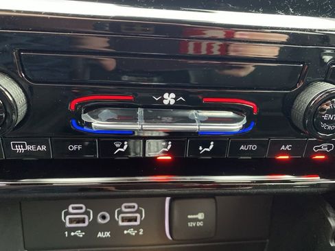 New 2025 Jeep Grand Cherokee Laredo X image 29