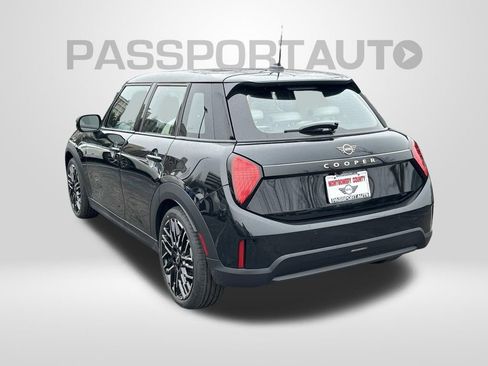 New 2026 MINI Cooper 4-Door Hardtop image 2