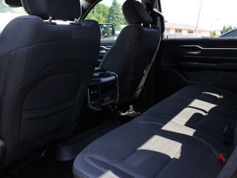 Used 2019 RAM 1500 Big Horn AWD/4WD image 23