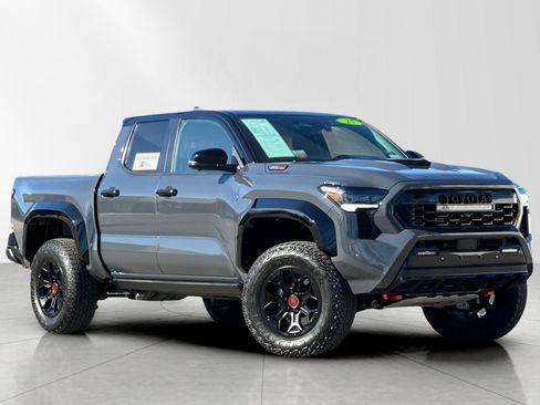 Used 2025 Toyota Tacoma TRD Pro image 1