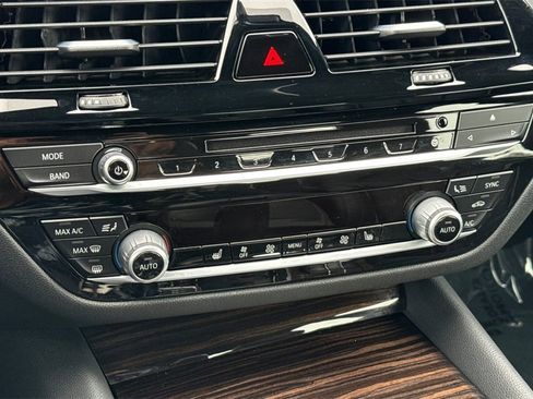 Used 2018 BMW 540i image 20