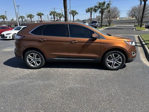 Used 2017 Ford Edge Titanium w/ Equipment Group 302A image 7