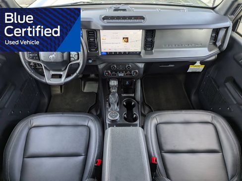 Used 2025 Ford Bronco Badlands AWD/4WD image 18