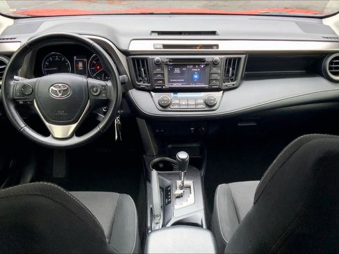 Used 2016 Toyota RAV4 XLE image 15