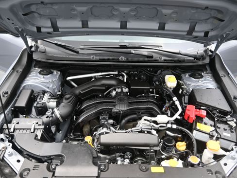 Used 2025 Subaru Crosstrek 2.0i Premium w/ Crosstrek Mirror Package image 23