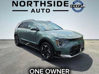 Used 2024 Kia Niro Wave w/ Wave Preserve Package FWD video 1