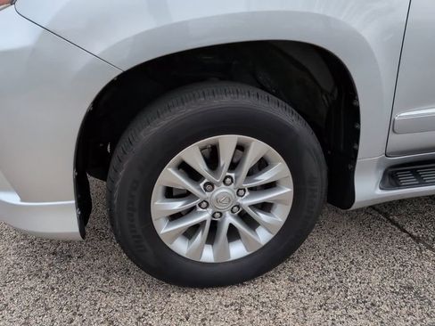 Used 2019 Lexus GX 460 Premium AWD/4WD image 15