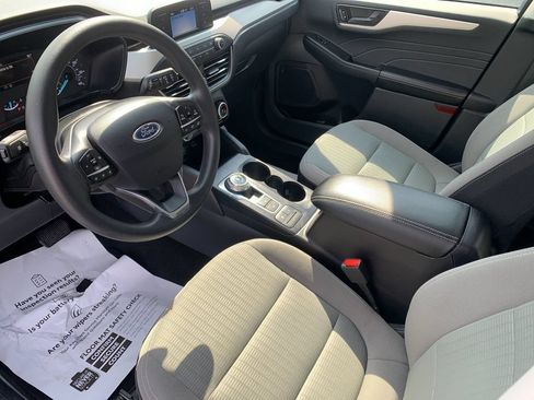 Used 2022 Ford Escape S AWD/4WD image 11