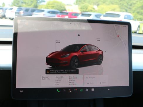 Used 2022 Tesla Model 3 Long Range AWD/4WD image 18